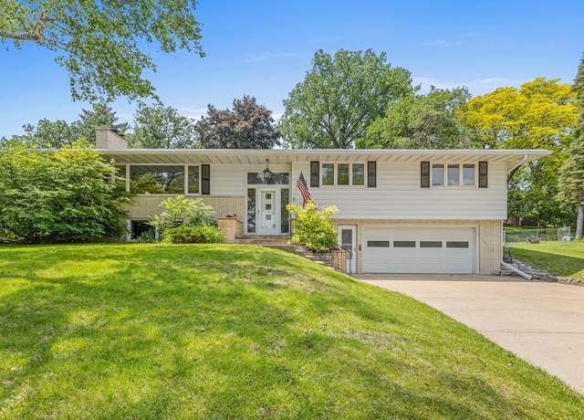 Property at 6808 Hillside Ln, Edina, MN 55439, 3 beds, 3 baths