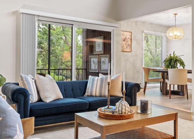 Property at 6105 Lincoln Dr #333, Edina, MN 55436, 2 beds, 2 baths