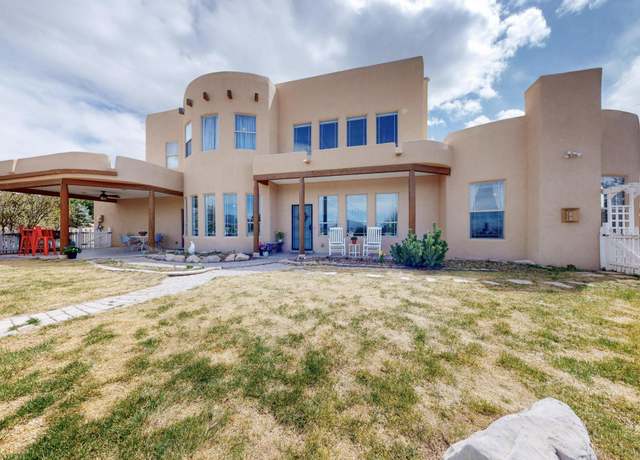 Property at 43 Vista Encantada Dr, Edgewood, NM 87015, 4 beds, 2.5 baths