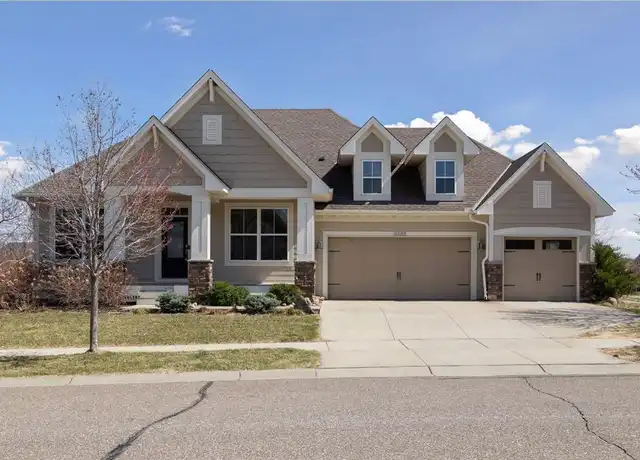 Property at 16588 E Lake Dr, Lakeville, MN, 55044, 4 beds, 3 baths, [object Object]