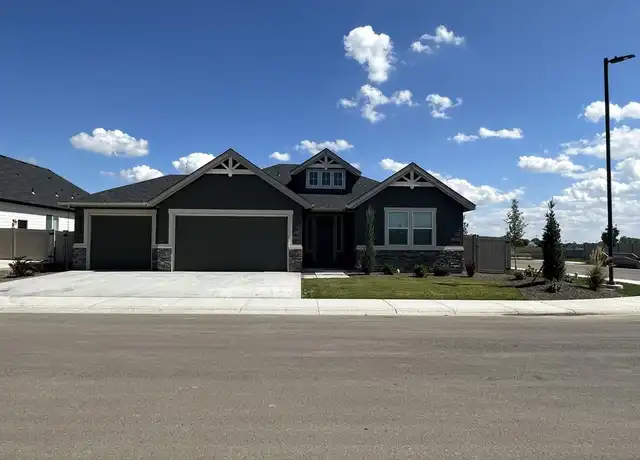Property at 18246 N Begonia Way, Nampa, ID, 83687, 4 beds, 3 baths, [object Object]