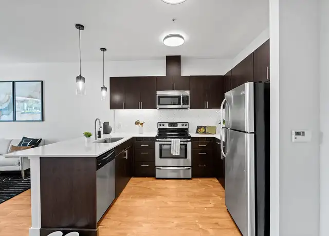 Photo of 1447 NW 12th Ave, Portland, OR 97209